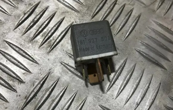 Volkswagen Transporter - Caravelle T4 Other relay 4ra00351058 191937503