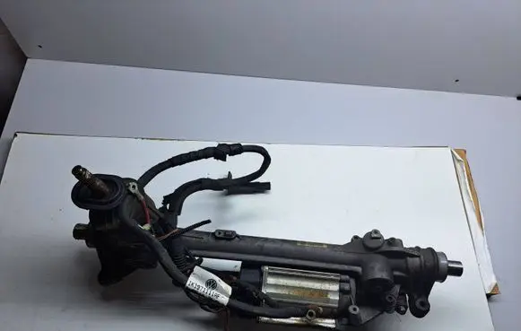 Volkswagen Golf VI Steering rack 1K1971111AF