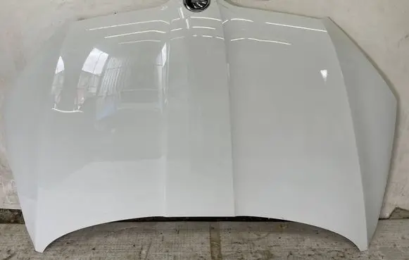 Skoda Yeti (5L) Engine bonnet/hood 5L0823155