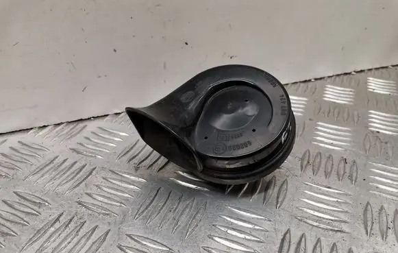 Audi A4 S4 B7 8E 8H Horn signal 3C0951223