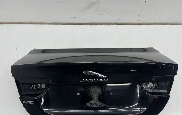 Jaguar XE Tailgate/trunk/boot lid 