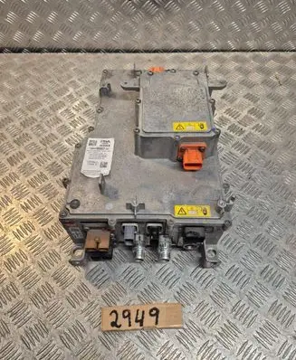 Opel Corsa F Voltage converter inverter 9843998780