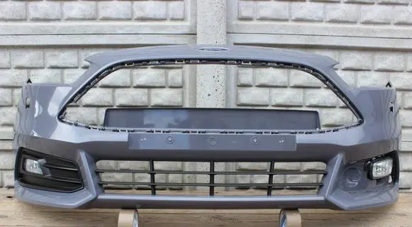 Ford Focus Front bumper F1EB17757B
