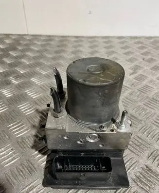 Audi A6 S6 C6 4F ABS Pump 4F0614517BG 4F0910517AL