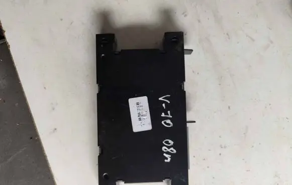 Volvo XC70 Bluetooth control unit module 7G9N10D893AB 8V96800LN6DZ