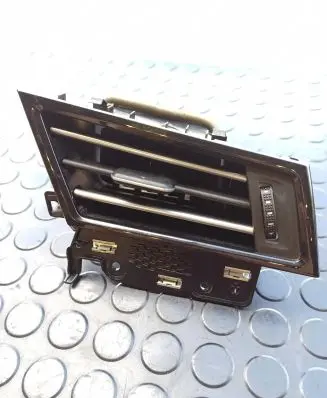 Volkswagen PASSAT B8 Dashboard side air vent grill/cover trim 3G2819702