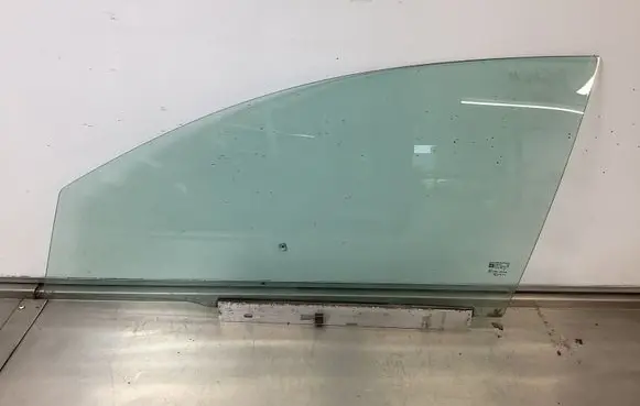 Opel Signum Front door window glass four-door DOT27M24100AS2 E000104 43R001025