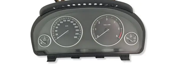 BMW 5 F10 F11 Speedometer (instrument cluster) 9276647