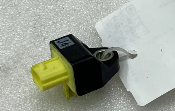 Toyota Yaris Cross Airbag deployment crash/impact sensor 891730D200