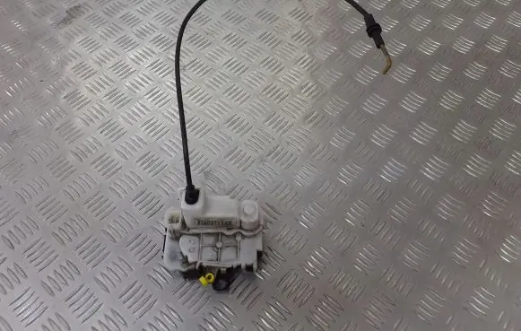Fiat Panda II Front door lock