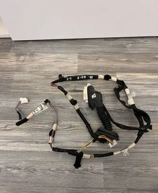 Toyota C-HR I Rear door wiring loom 82154F4020