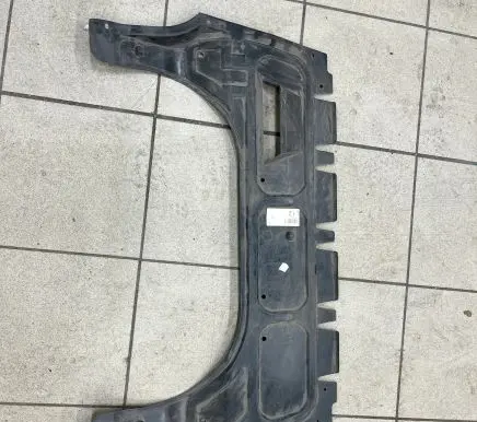 Engine splash shield/under tray