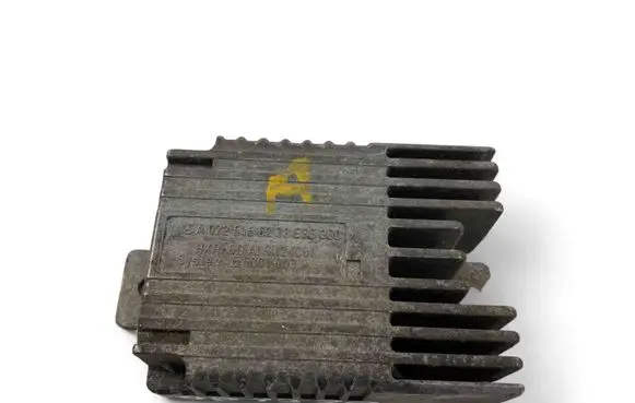 Mercedes-Benz A W168 Heater blower fan relay A0225456232