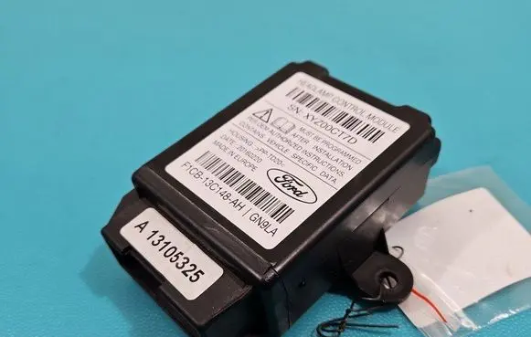 Ford Focus Central body control module F1CB-13C148-AH IMPRK1474117