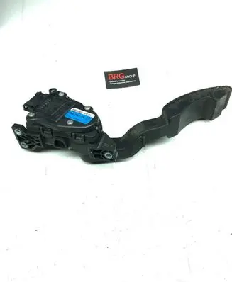 Renault Laguna II Accelerator throttle pedal 8200003392 6PV00811901 28320825