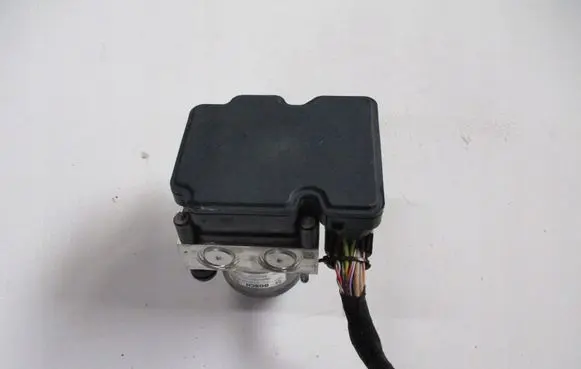 Peugeot Partner III Other brake parts 9837779880