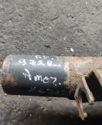 Volvo XC70 Front shock absorber with coil spring 31262150