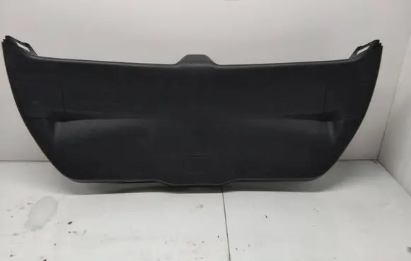 Toyota Auris E180 Tailgate trim 6478002030