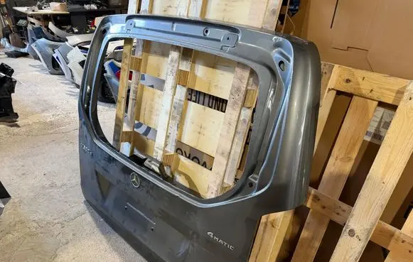 Mercedes-Benz Vito Viano W447 Tailgate/trunk/boot lid A4477421014