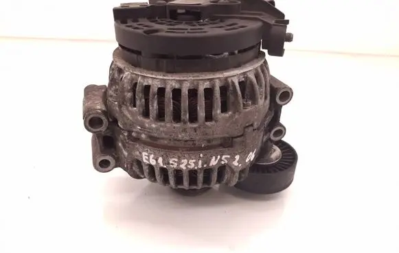 BMW 5 E60 E61 Generator/alternator 7542529 0124525083
