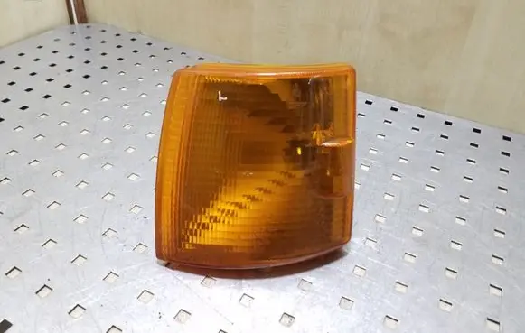 Front indicator light