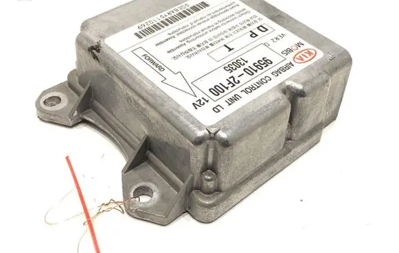 KIA Cerato Airbag deployment crash/impact sensor 95910-2F100