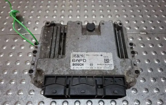 Ford Focus Engine control unit/module S27705979 3M6112A650AD 0281011534
