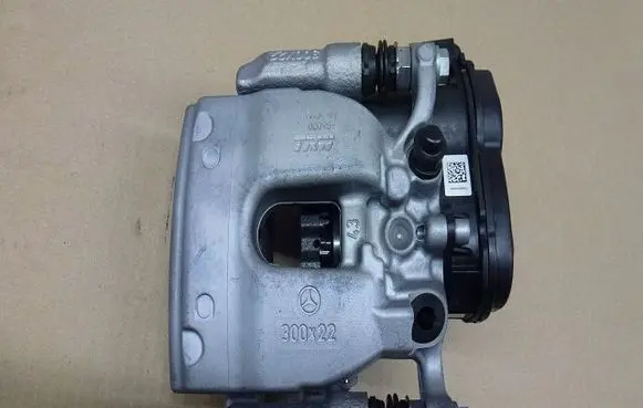 Mercedes-Benz Sprinter W906 Rear brake caliper A0004239500