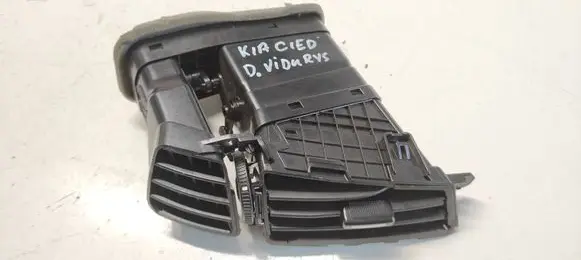 KIA Ceed Dash center air vent grill 974101H000
