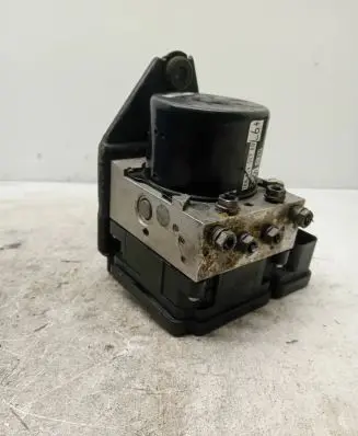 Volkswagen Jetta VI ABS Pump 1K0614517EB 25021219214