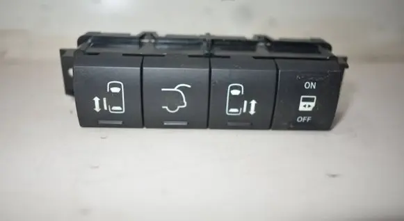 Chrysler Town & Country V Other switches/knobs/shifts P68141126AA