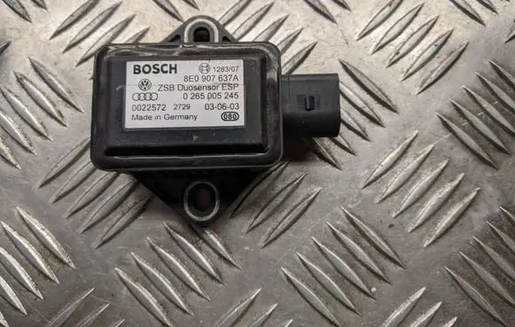 Audi A6 S6 C5 4B ESP acceleration yaw rate sensor 8E0907637A