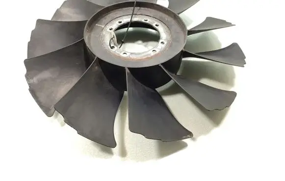 Iveco Daily 35 - 40.10 Electric radiator cooling fan 50402464 7EA50-6063
