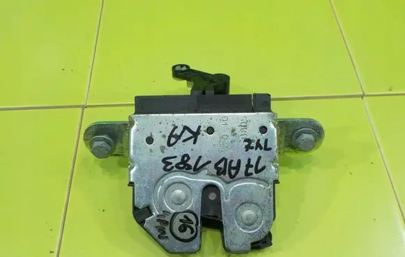 Ford Ka Tailgate exterior lock 51809766 17AB183