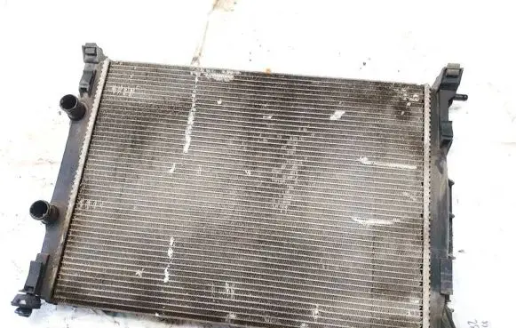 Coolant radiator