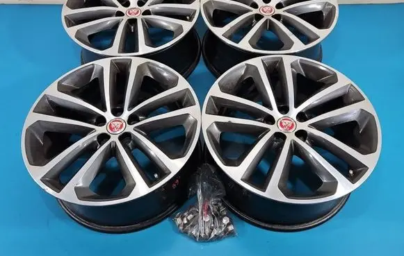 Jaguar F-Pace R19 alloy rim HK8M1007EA IMPRK1580168