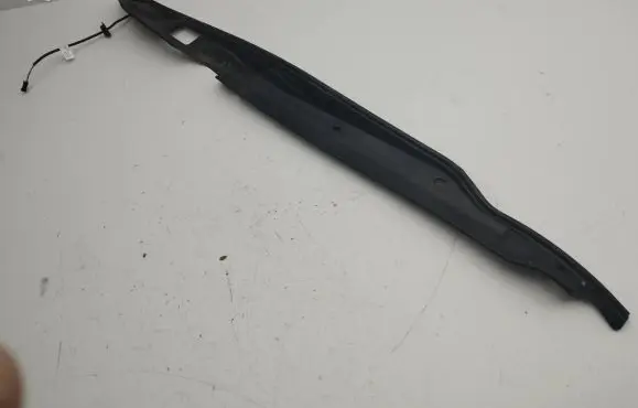 Tesla Model S Trunk rubber seal (body) 600757000