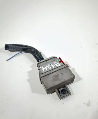 Peugeot 3008 I Glow plug pre-heat relay 9674222380