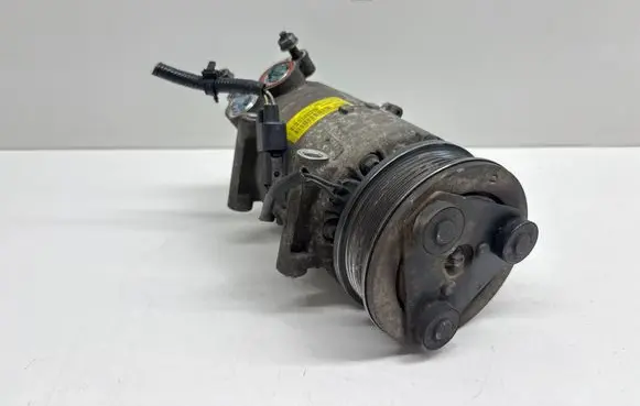 Land Rover Evoque I Air conditioning (A/C) compressor (pump) AV6N19D629BC