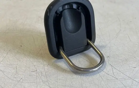 Opel Vivaro Tie down hook / loop 9811630277