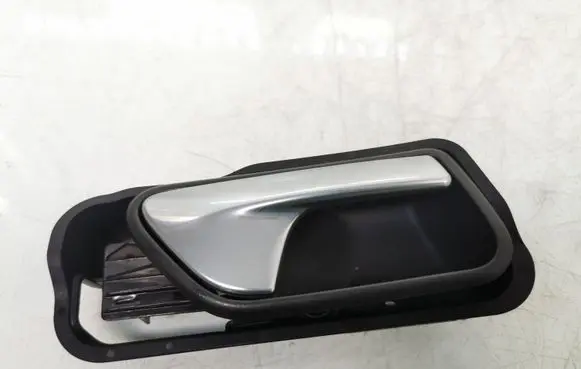 Front door interior handle
