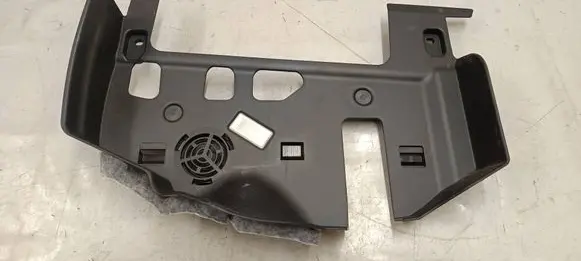 BMW 3 G20 G21 Dashboard lower bottom trim panel 6805570