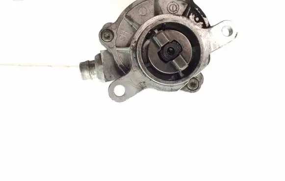 Renault Laguna II Vacuum pump 8200102535