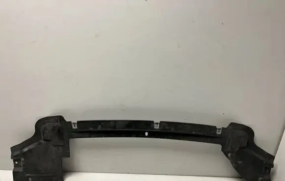 BMW 1 E81 E87 Front bumper skid plate/under tray 8044591