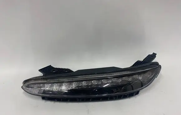 Hyundai Kona I LED Daytime headlight 92207J9500 92207J95