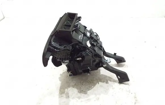 Renault Arkana Interior heater climate box assembly 272704163R
