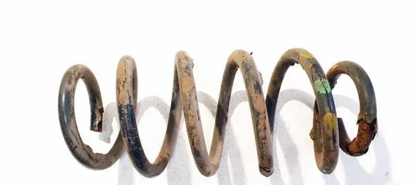 Toyota Avensis T270 Rear coil spring