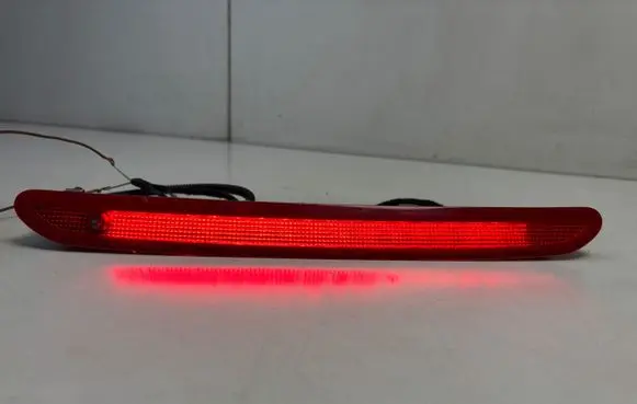 Volkswagen Touran II Third/center stoplight 1T2971148 1T0945087