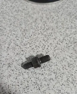 BMW 5 E39 Nuts/bolts 11121718856