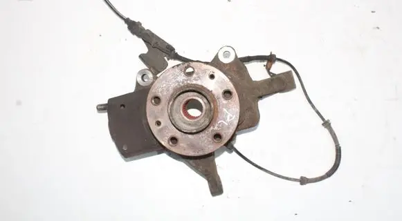 Renault Trafic III (X82) Front wheel hub